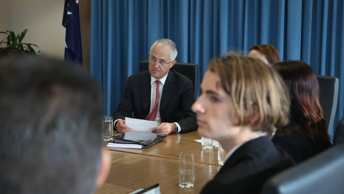 PM Malcolm Turnbull hears call for help from Mandurah leaders in April following youth suicides. Photo: Supplied.
