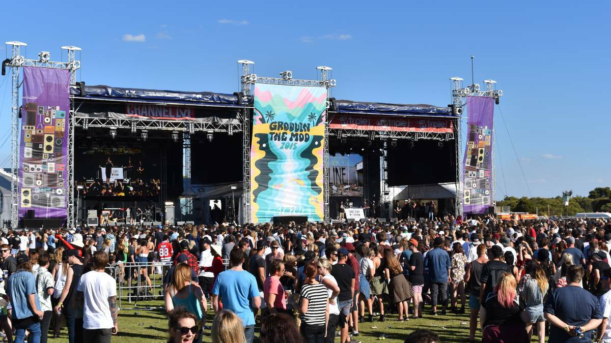A massive crowd enjoyed a sunny day in Bunbury at Groovin The Moo 2015.