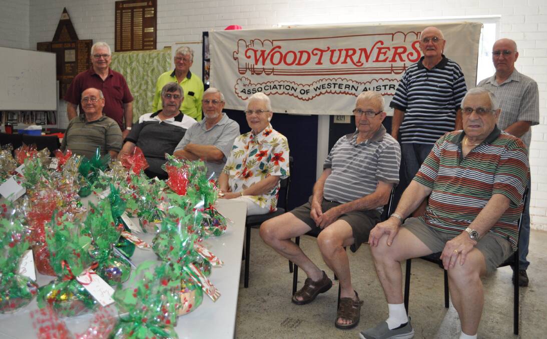 Woodturners give back to community