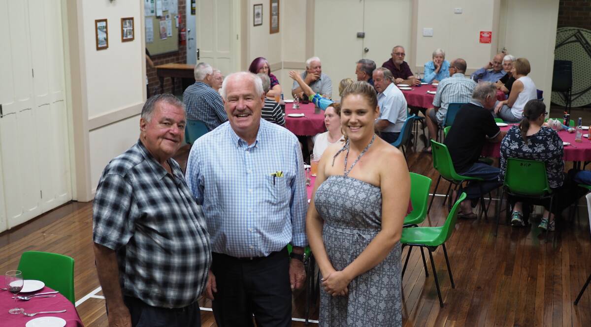 Burekup and District Country Club bar manager Ray Clifford, Member for Collie-Preston Mick Murray and Burekup and District Country Club president Cassie Fry. 
