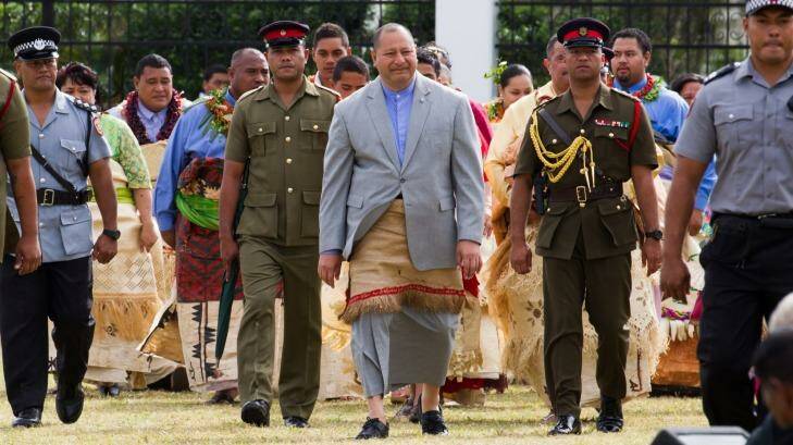 His Majesty King Tupou V1 arriving for tradional entertainment by school children. Photo: Edwina Pickles