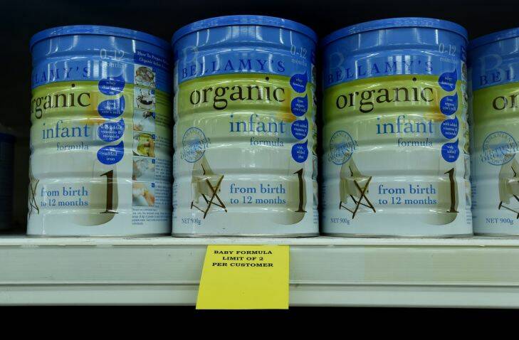 Cincotta Discount Chemist have posted notes infront of limited stocks of Bellamys Organic Baby formula in the store where they are limiting two tins to customer. 9th November, 2015. Photo: Kate Geraghty