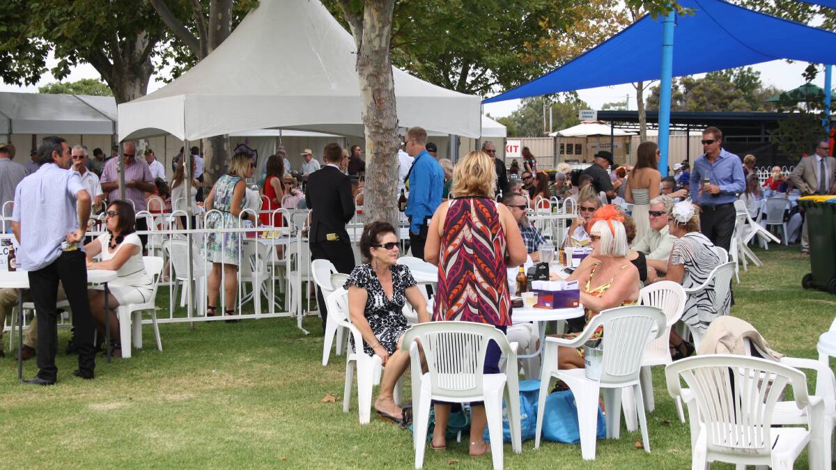 Live coverage of the 2014 Bunbury Cup: photos, video and social media updates.