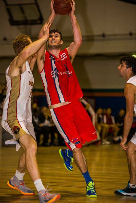 Trent Worthington poured in a double-double for the South West Slammers in their win over the East Perth Eagles on the weekend.
