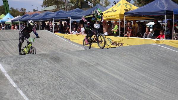 Lauren Reynolds competing at the Australian nationals earlier this month. Picture: bmxaustralia.com.au