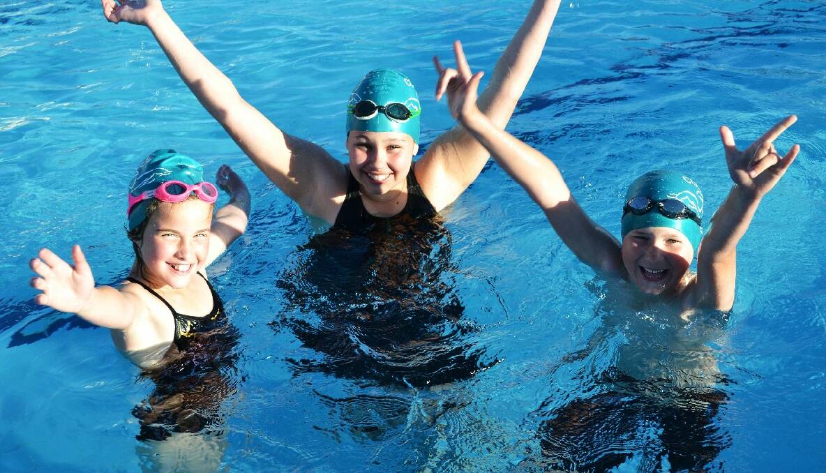 Laura Crowe, Tahlia Norris and Daniel Bentley enjoy the opening of the Collie Swimming Pool in the lead up to summer. Photo: Collie Mail.