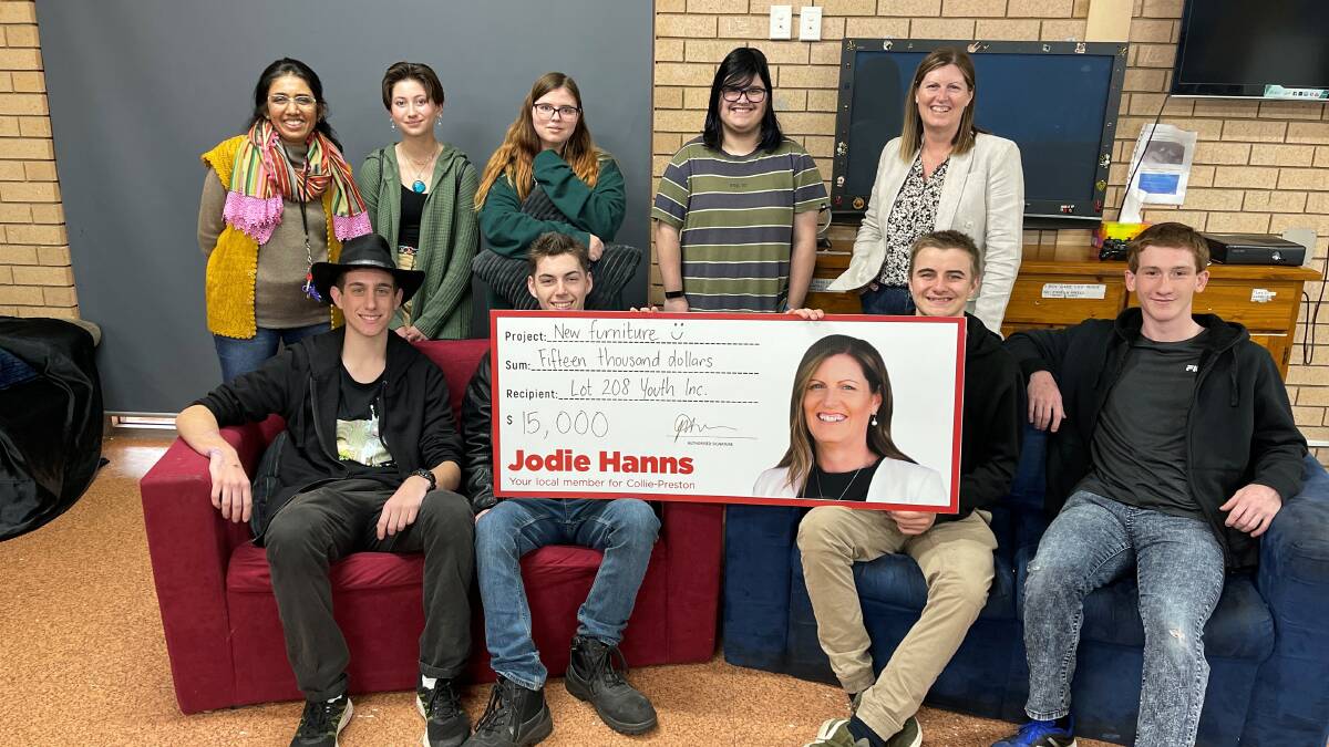 Collie-Preston MLA Jodie Hanns with members of Lot 208 Youth Incorporated. Photo is supplied.