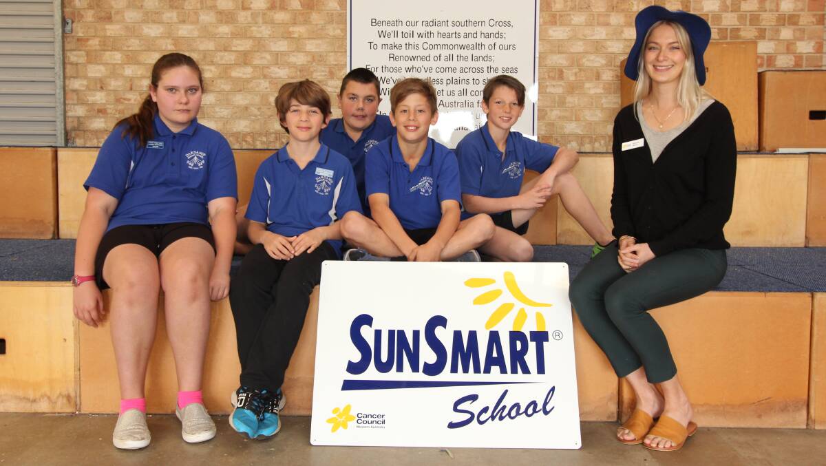 Cancer Council WA regional education officer Shenae Norris joined students from Dardanup Primary on Friday to celebrate their inclusion as a SunSmart school. 