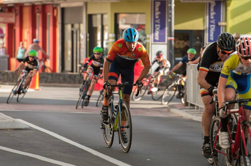 Western Australian cyclists hit Bunbury's CBD for the Ring criterium event last weekend. Photos: Supplied. 