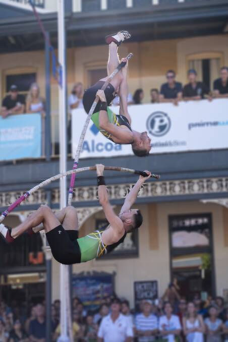 Hundreds of spectators turned out to catch the 2020 Street Pole Vault event on Saturday afternoon. Photo: Chris Tate. 