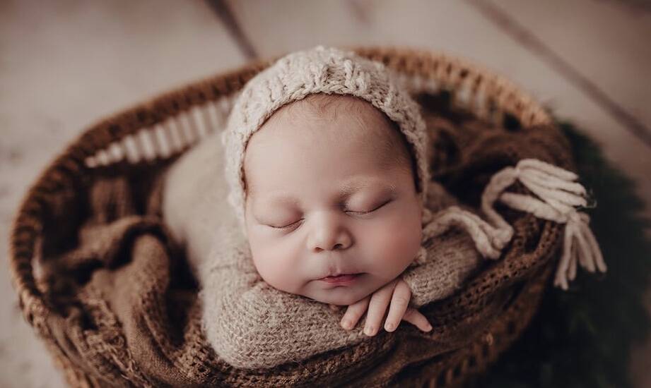 Jaye and Lee welcomed Flynn Murphy into the world on May 8, 2019. Image by Light the Love Photography Boutique.