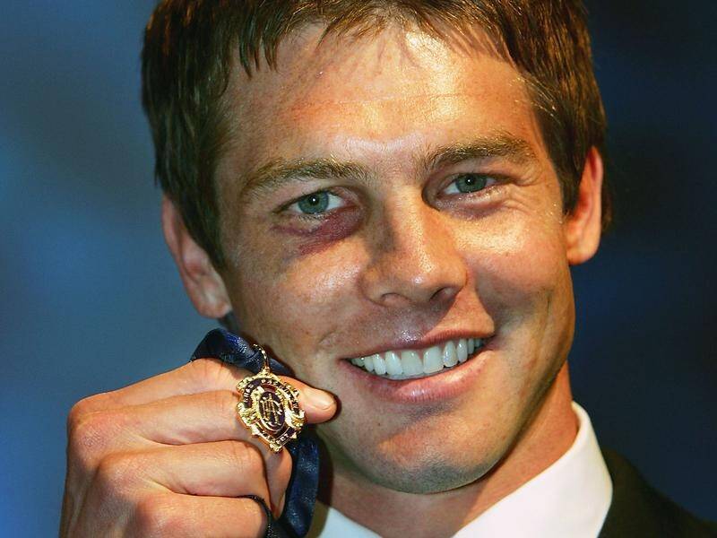 Fallen AFL star Ben Cousins is back at the Brownlow Medal count, 16 years after he won it (pic).