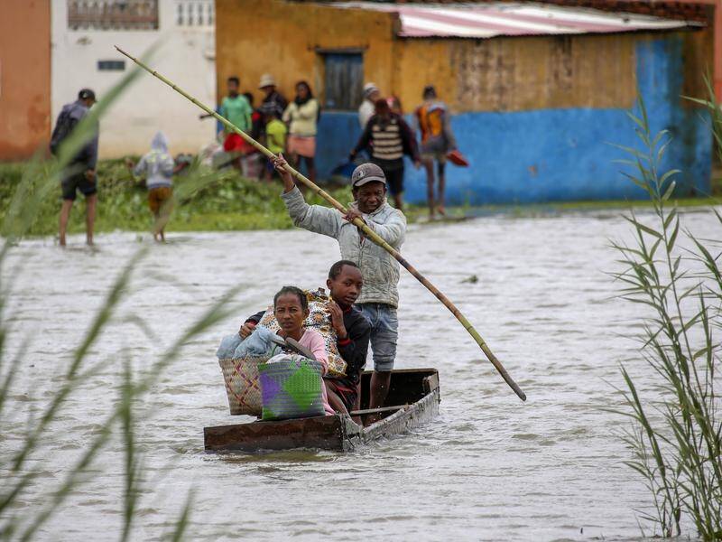 Tropical storm Ana has caused widespread flooding in Madagascar where 34 people have died.