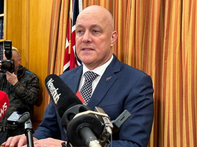 NZ Prime Minister Chris Luxon says Opposition Leader Chris Hipkins is "bitter and twisted". (Ben McKay/AAP PHOTOS)