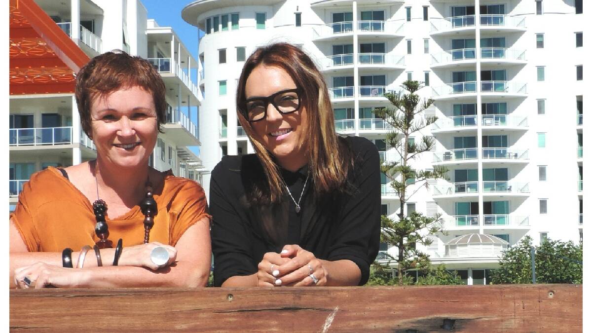 Jolt Footwear owner Jo O'Dea and Cafe 140 owner Kristy Garbelini are excited to share their new Bunbury blog Stylo with visitors and residents. Photo: Bunbury Mail.