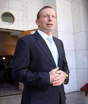 A Bunbury man was arrested while out on the town for chanting defamatory comments about Prime Minister Tony Abbott. 