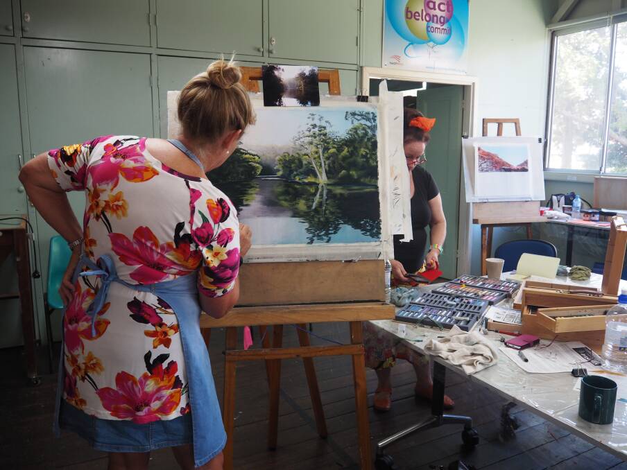 Getting arty: Painting class from Bunbury Summer School 2018. Photo: supplied.